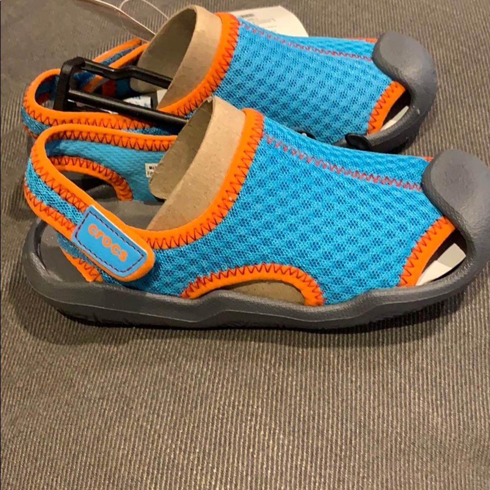 Crocs water shoes - kids size 12